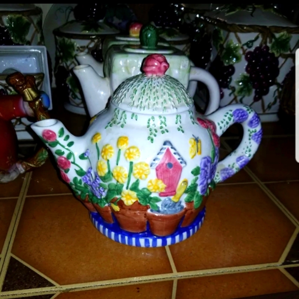 Teapot